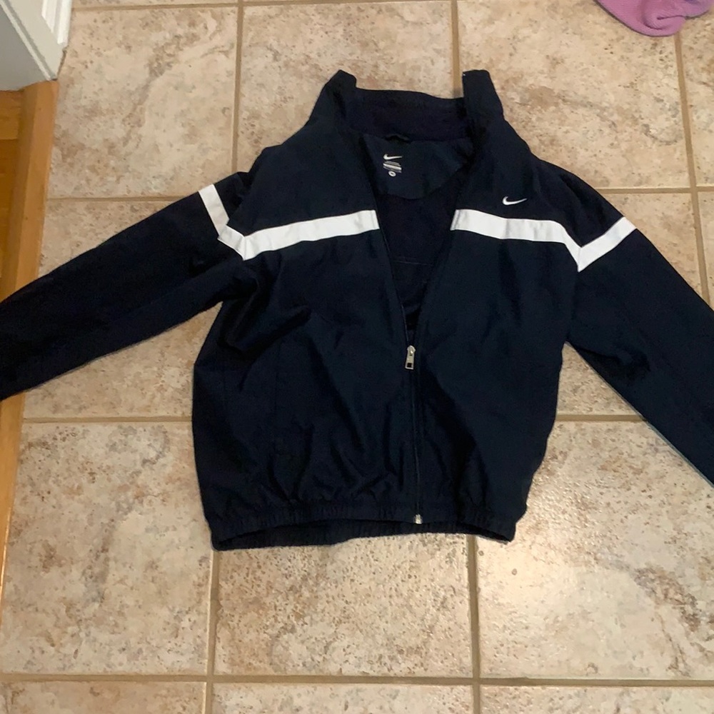 Nike windbreaker